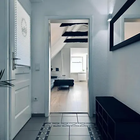 Lindenallee Ii Modernes Dg-apartment Apartamento