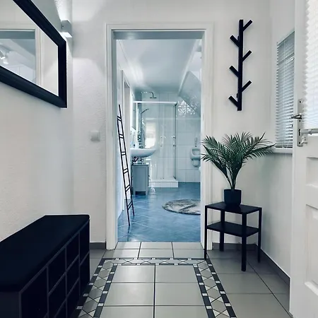 Apartamento Lindenallee Ii Modernes Dg-apartment *