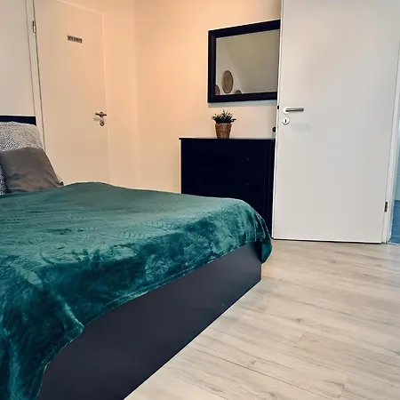Lindenallee Ii Modernes Dg-apartment *