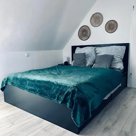 Lindenallee Ii Modernes Dg-apartment *