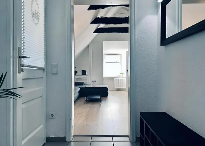 Lindenallee Ii Modernes Dg-apartment 公寓